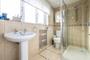En-Suite 1- click for photo gallery